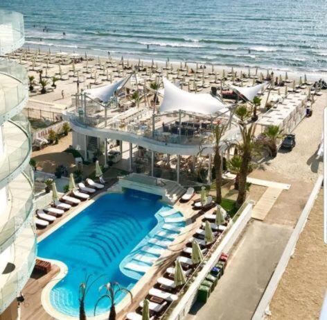White Tower Mamaia Apartament Exterior photo